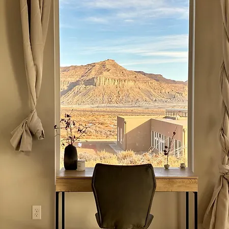 Calming Canyon Sanctuary With Grand Mesa Views Big Water Exterior photo