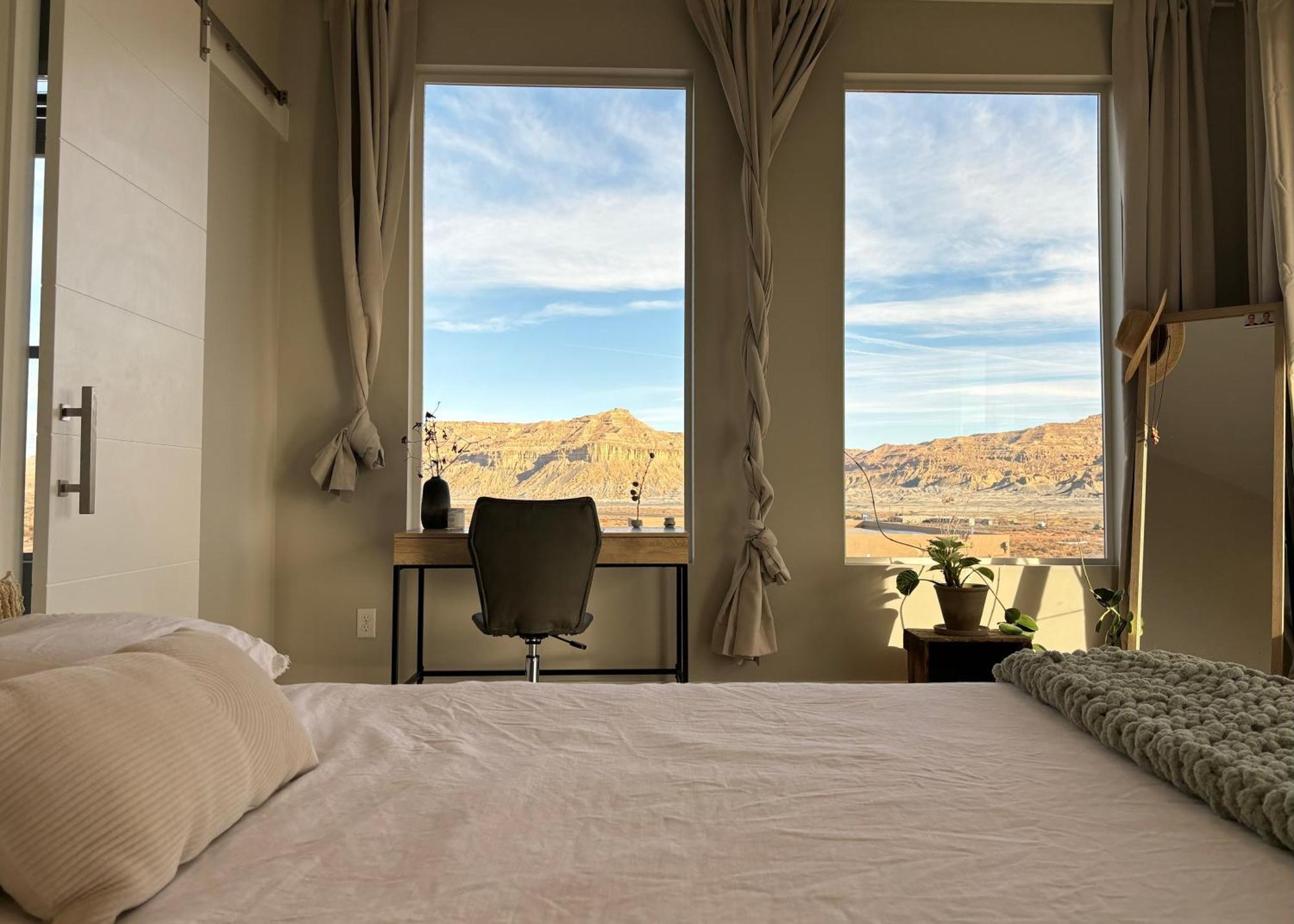 Calming Canyon Sanctuary With Grand Mesa Views Big Water