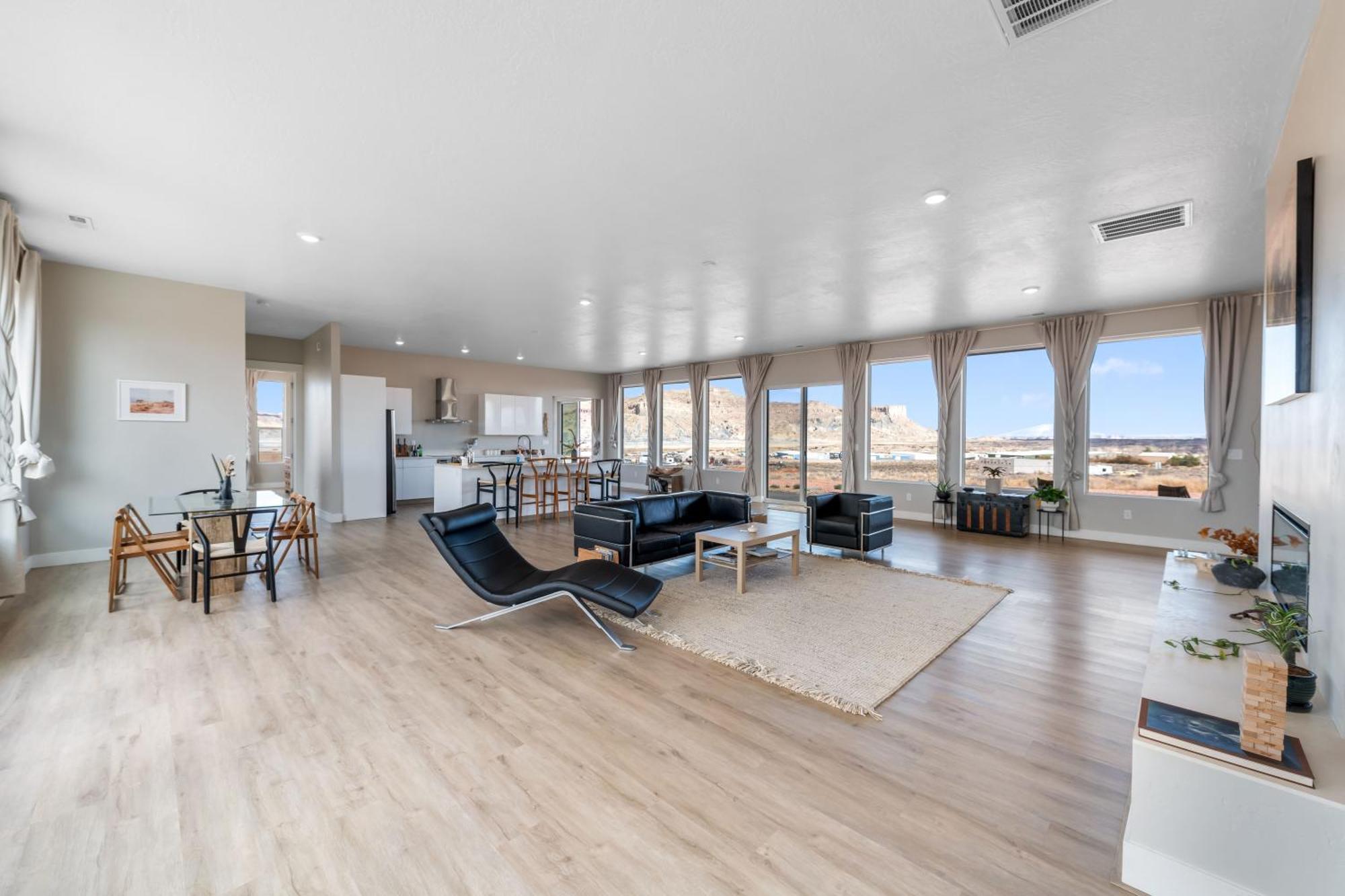 Calming Canyon Sanctuary With Grand Mesa Views Homestay Big Water